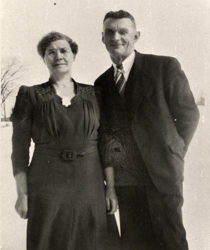 Photo of Hugh and Mabel Donnelly (née Stewart) on the occasion of their 30th wedding anniversary